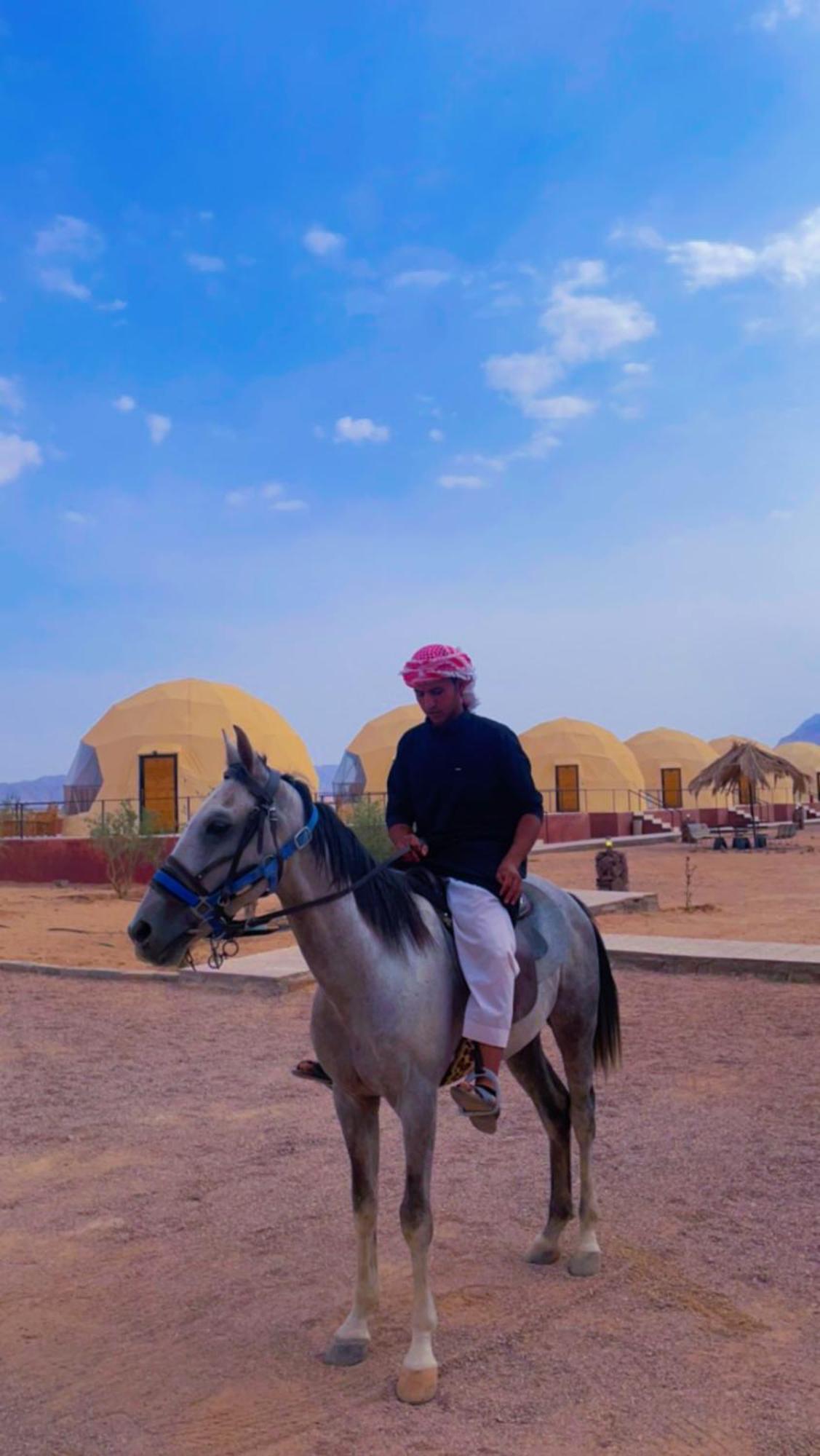 Adel Rum Camp Bubbles ワディ ・ラム エクステリア 写真
