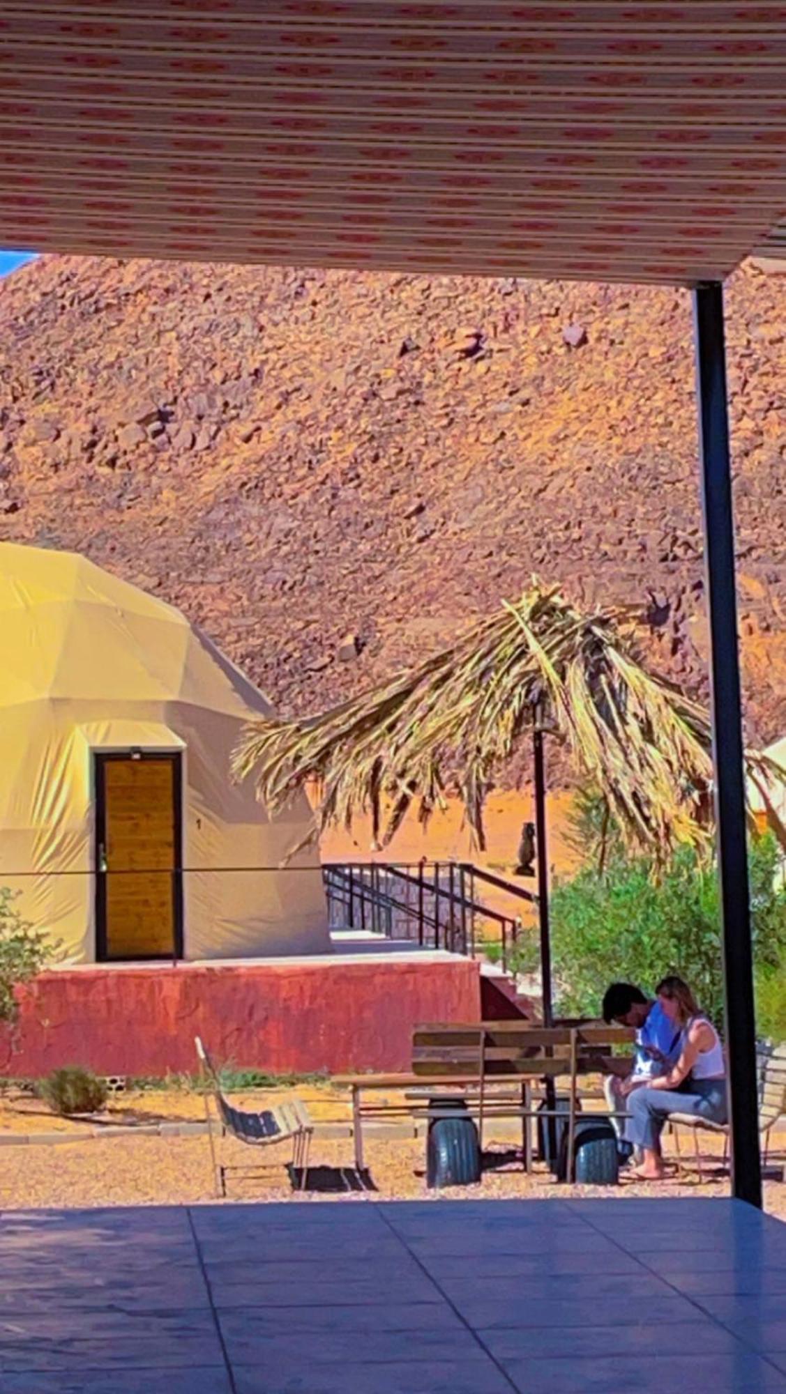 Adel Rum Camp Bubbles ワディ ・ラム エクステリア 写真